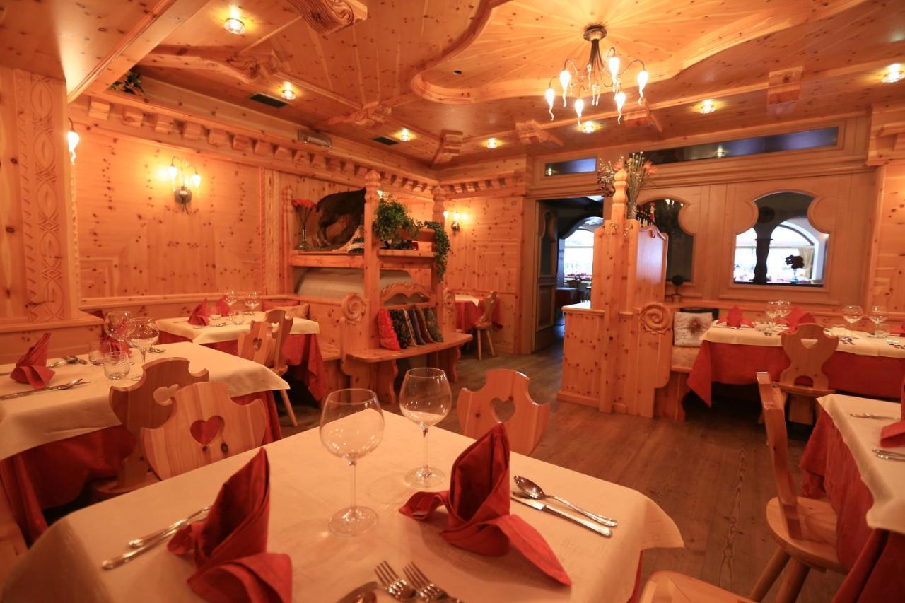 Hotel Laurin Canazei Εξωτερικό φωτογραφία
