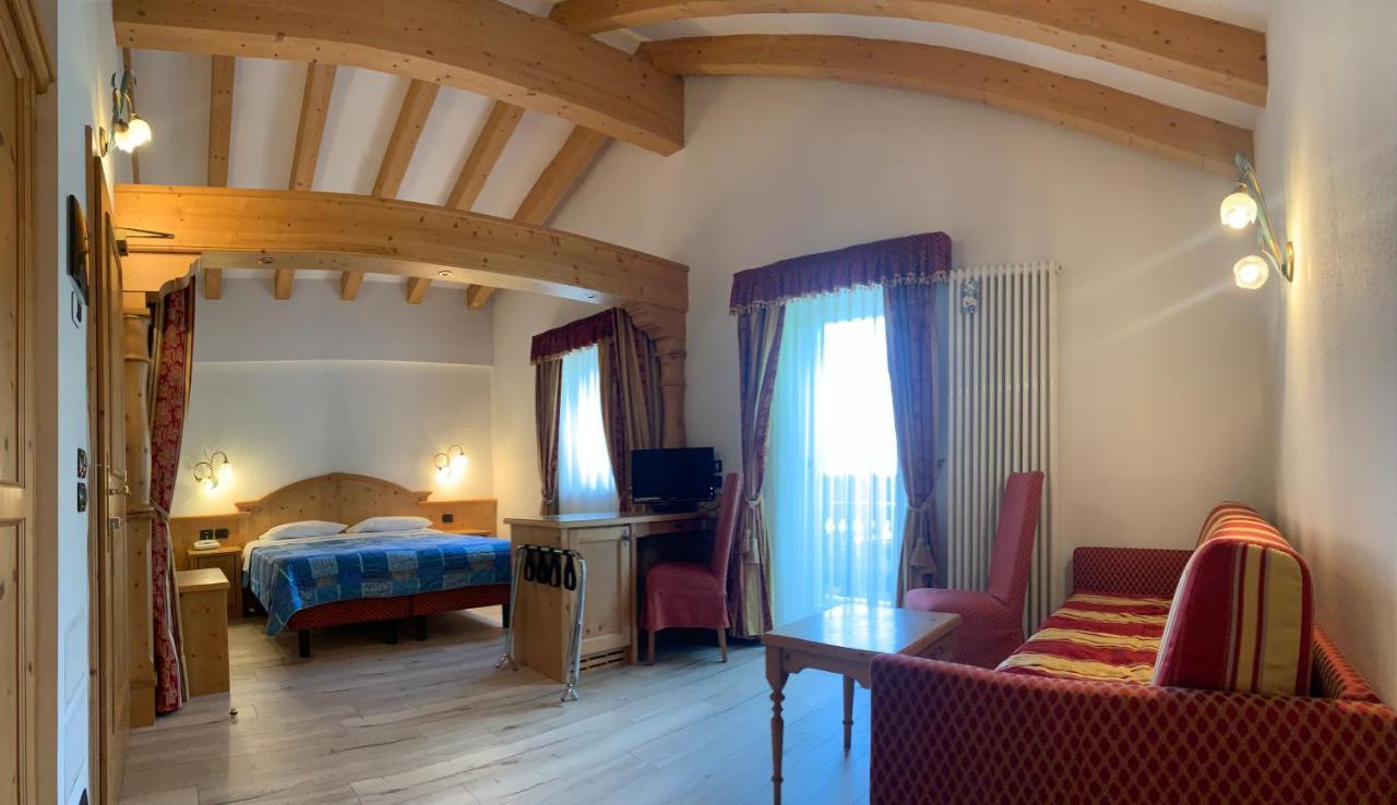 Hotel Laurin Canazei Εξωτερικό φωτογραφία