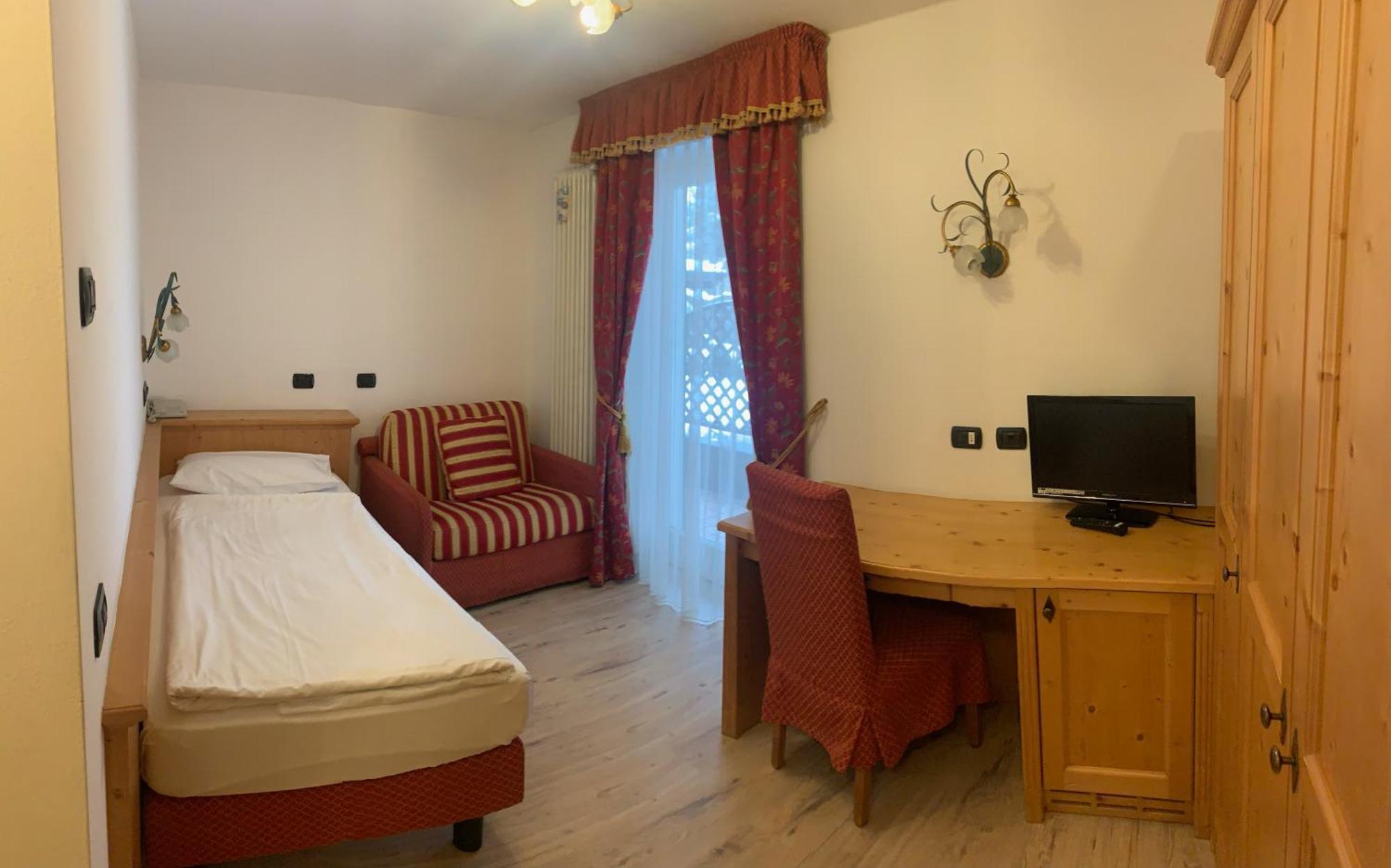 Hotel Laurin Canazei Εξωτερικό φωτογραφία